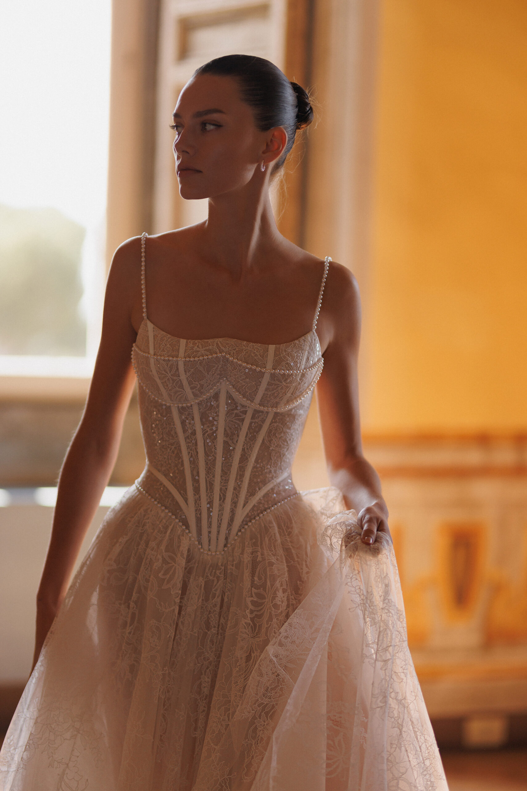 wona-hunter-wedding-dress3