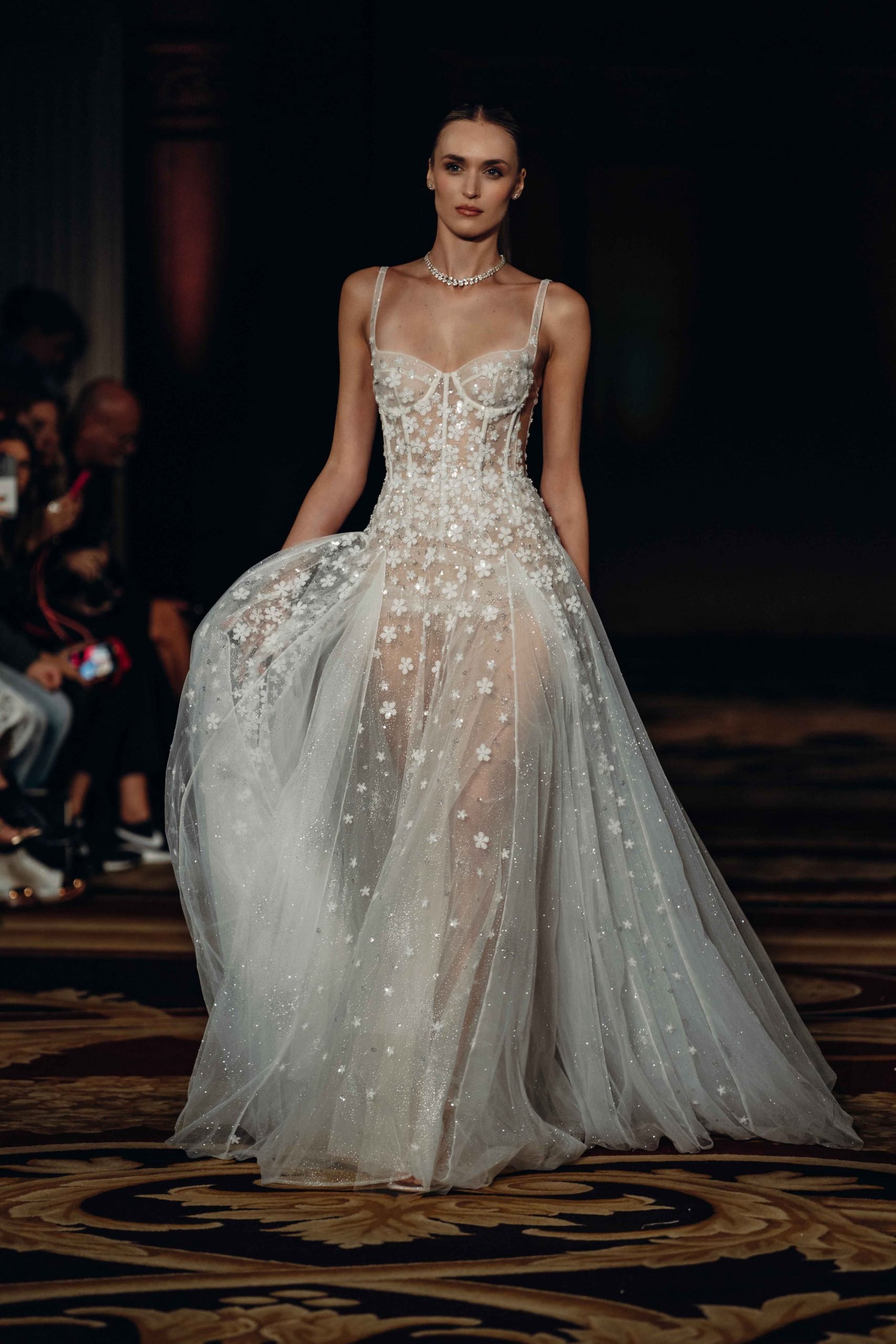 berta-palmer-25-134-wedding-dress-1