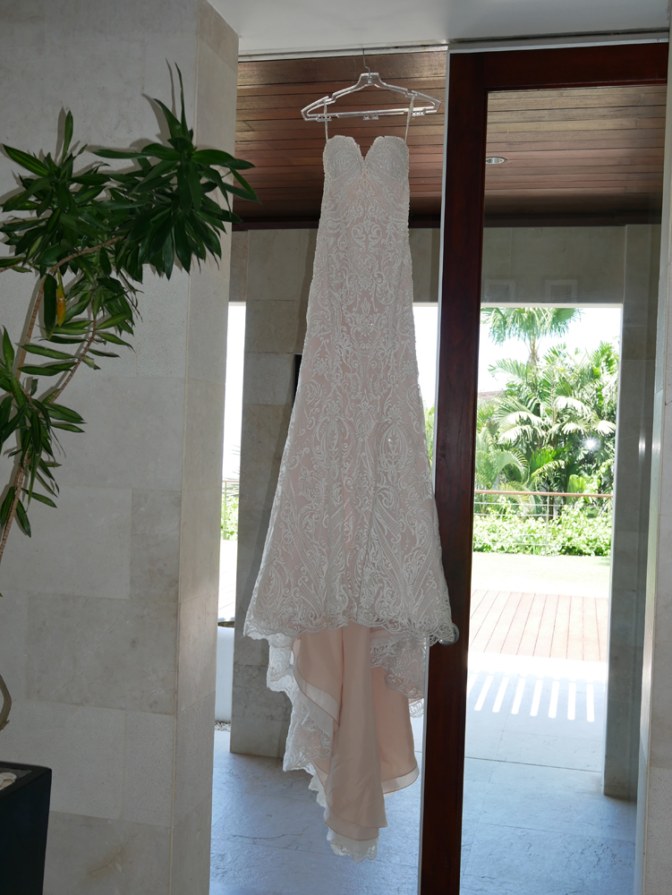 RC Real Bride Melissa + Aidan | The Edge Bali Wedding | Overseas Wedding | Hadley by Sottero and Midgley