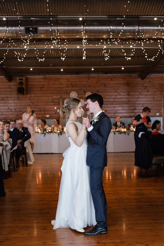 ALYSSA + HAYDEN | #RCREALBRIDE | Darian by Pronovias | Real Bride | Real Wedding | Rustic Wedding | Country Wedding
