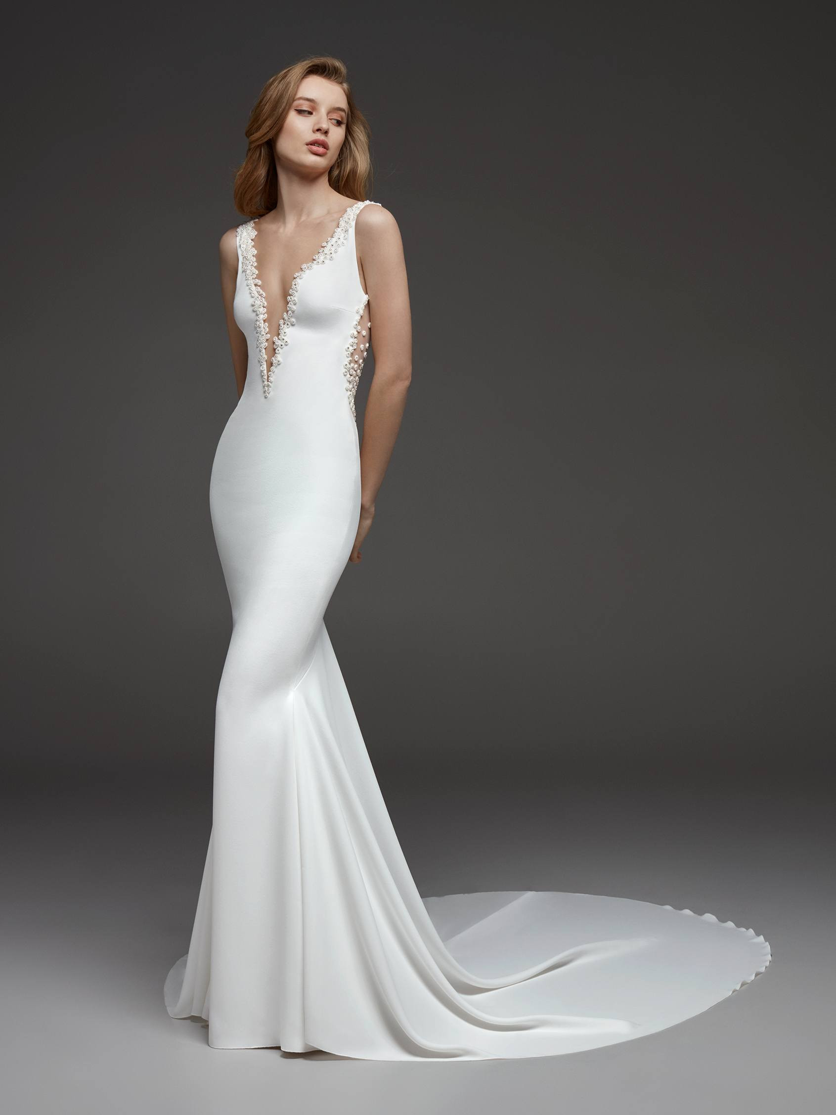 Pronovias 2019 trunk show exclusive preview