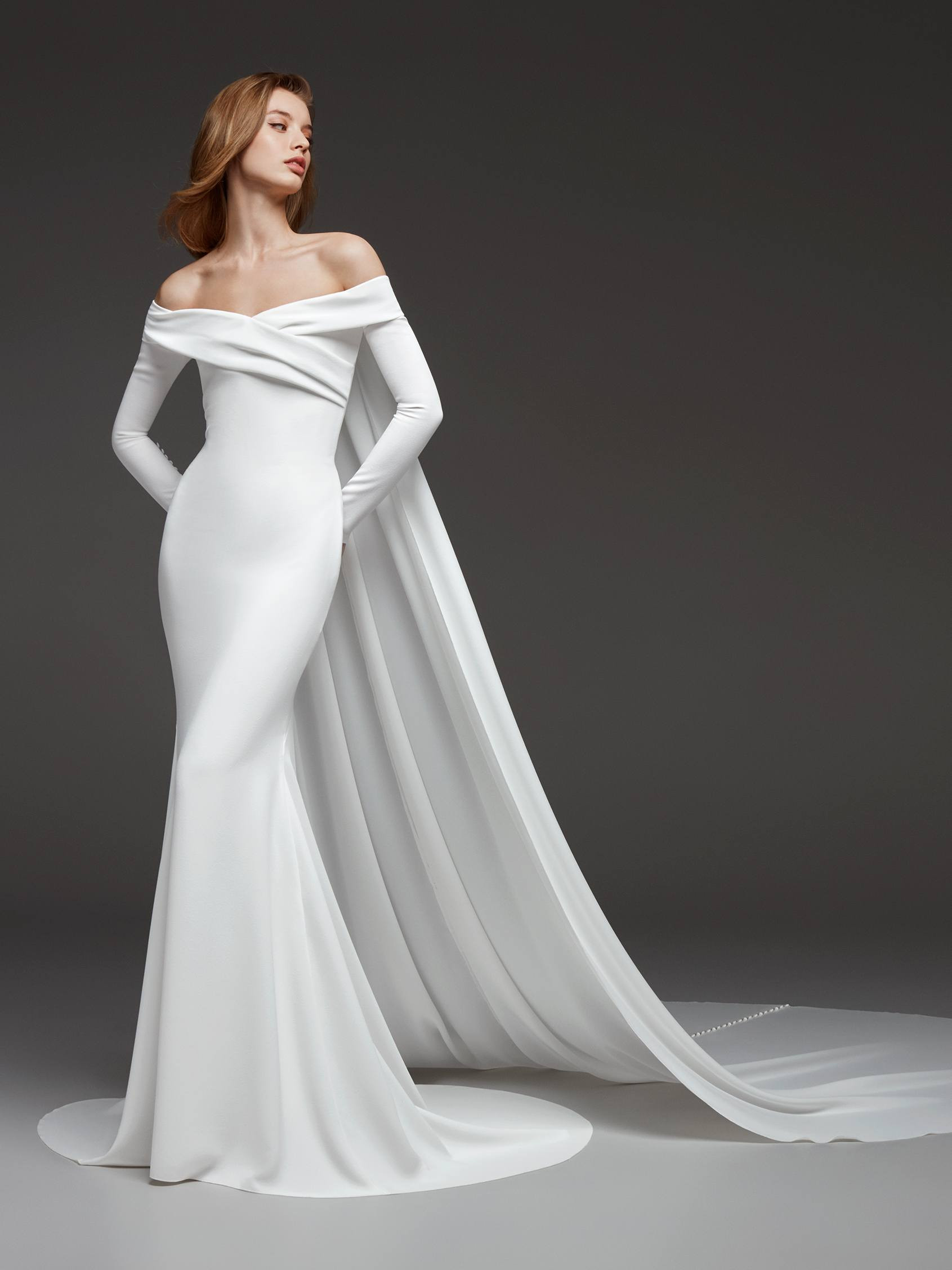 Pronovias 2019 trunk show exclusive preview