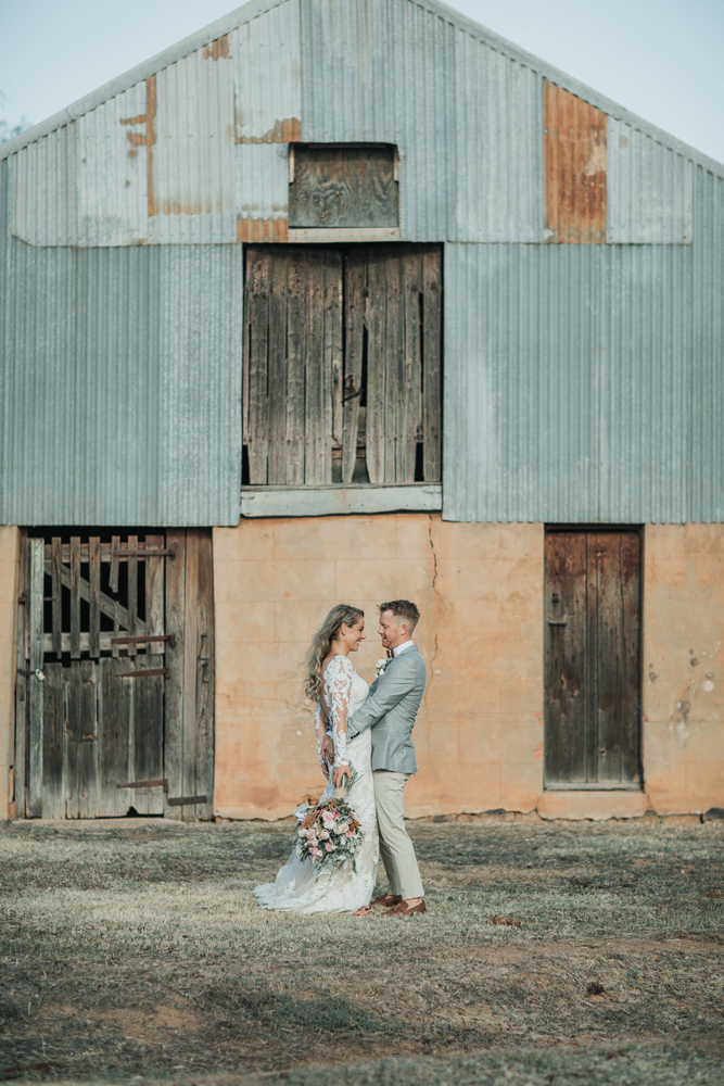 Hannah + David - RCREALBRIDE - Raffaele Ciuca - Melbourne Wedding - Demetrios Style 717