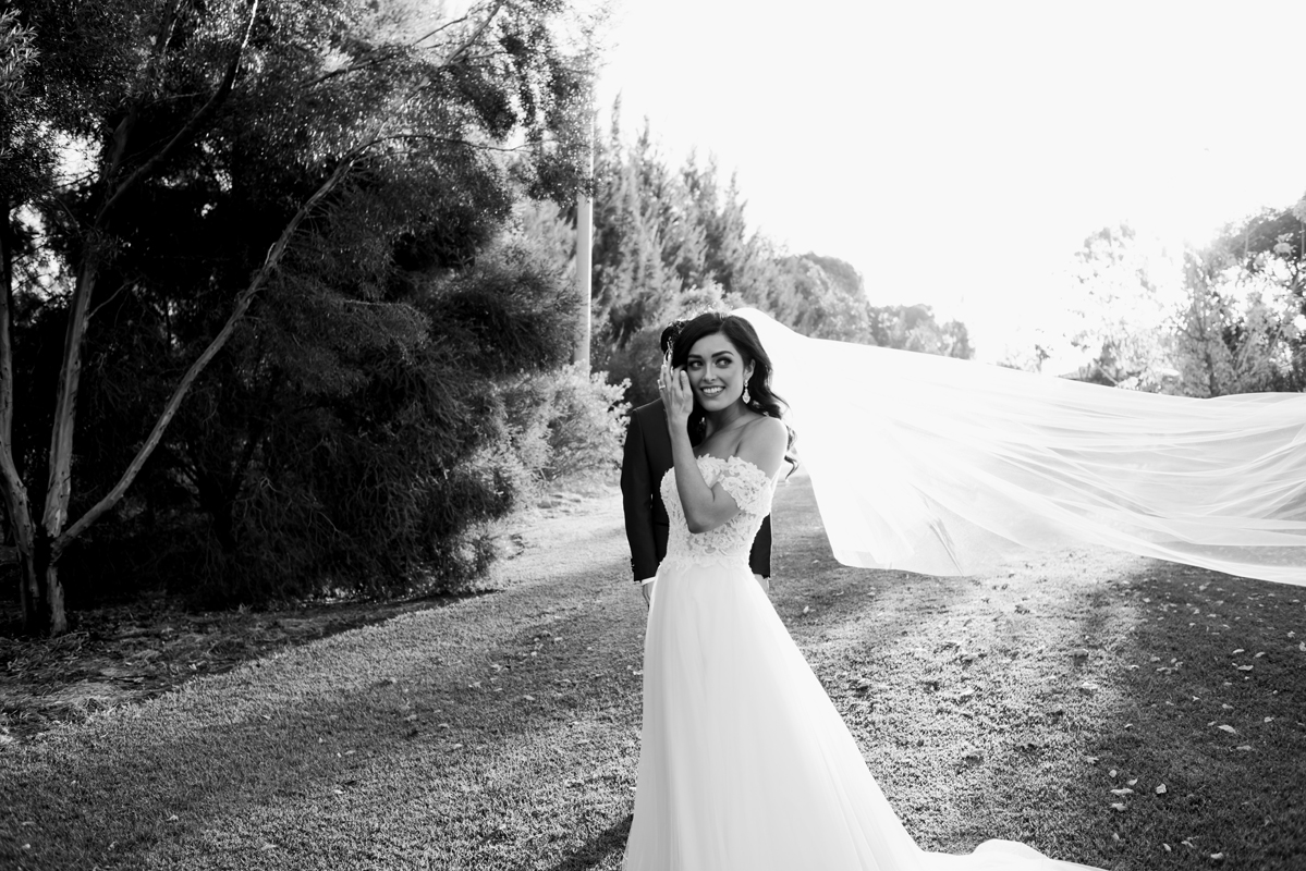 Laura + Daniel | RC Real Bride | Real Bride | Real Wedding | Melbourne Wedding | Raffaele Ciuca | Rebecca Ingram Lavonne Dress with Detachable sleeves | Maggie Sottero