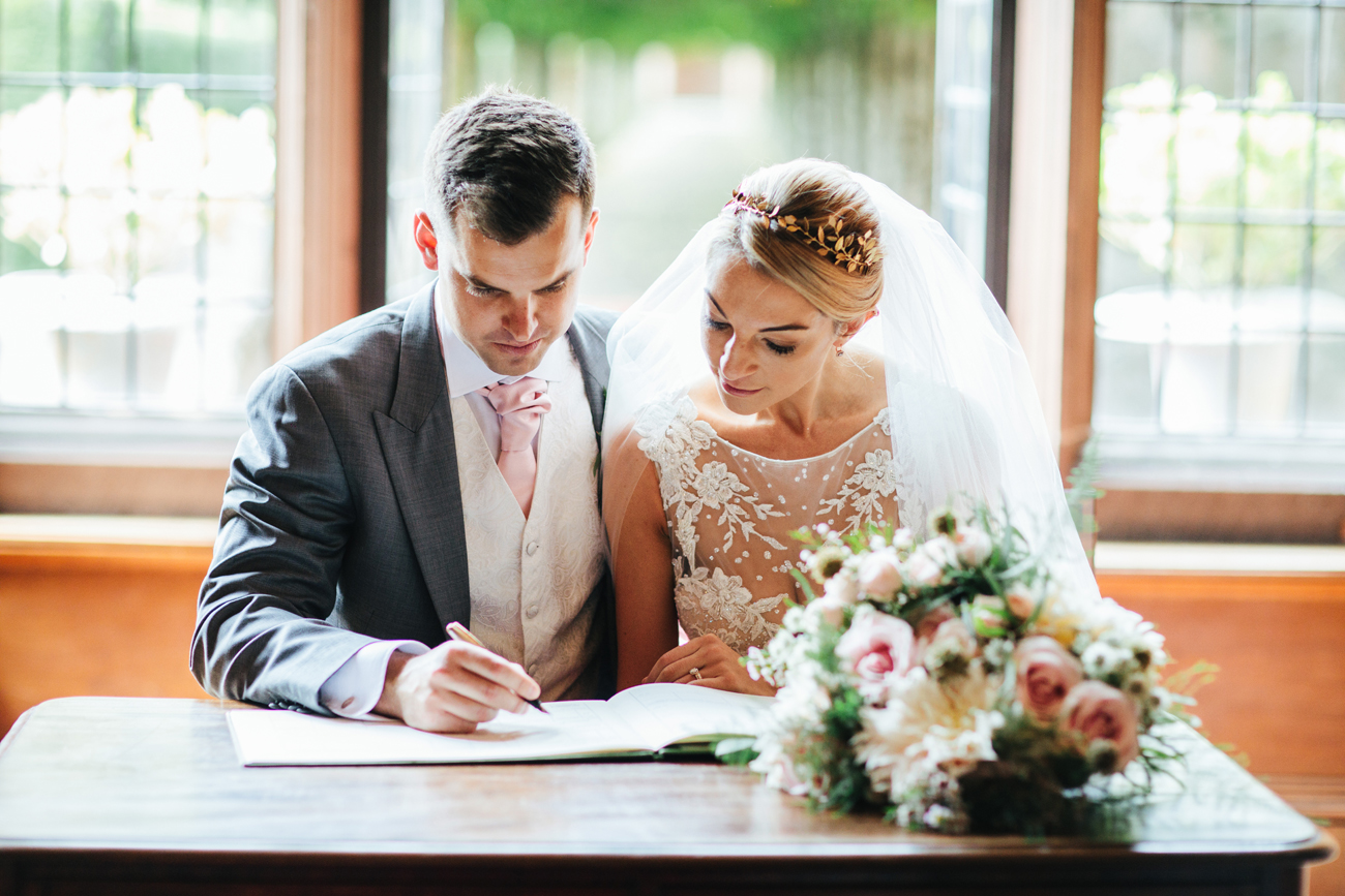 Amy + Charlie | RCRealBride | Real Wedding | Berta Bride | Destination Wedding | Scotland Wedding