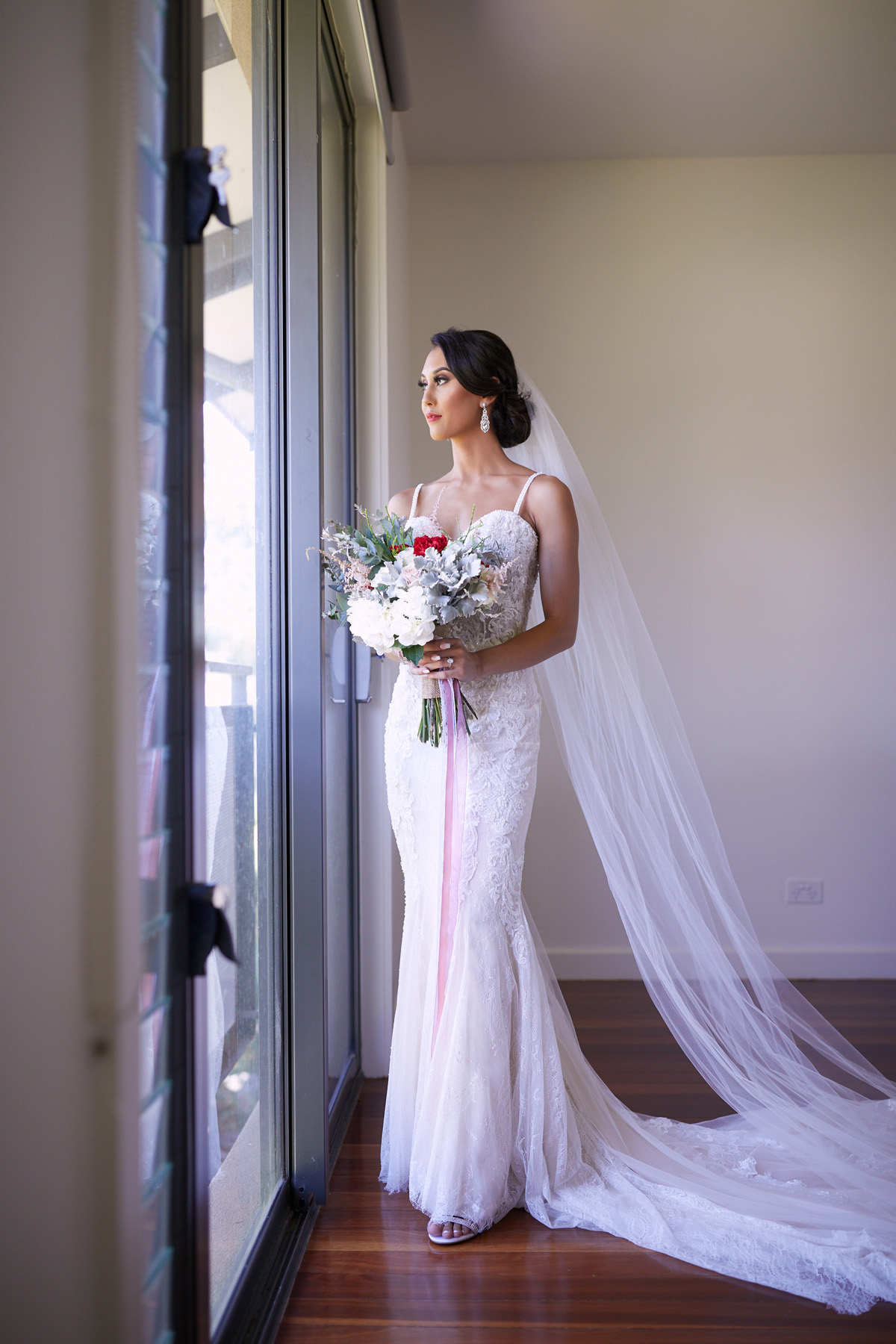 Dani + Brad | RC Real Bride | Nicole Spose in 19127 | Melbourne Wedding Dress Bridal | Real Wedding 