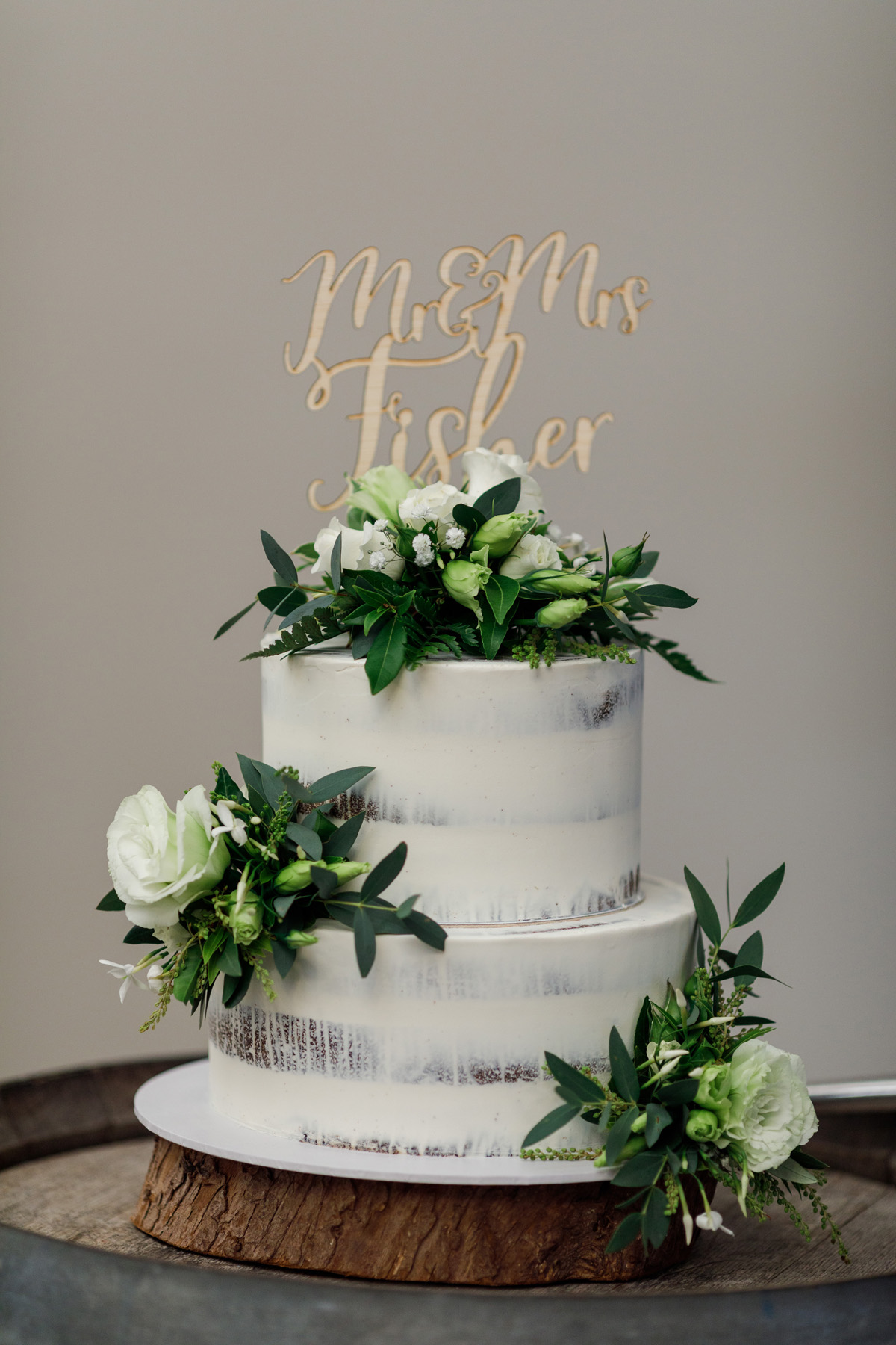 Danielle + Caylem | Raffaele Ciuca Real Bride | Real Wedding | New Zealand Wedding | Mietra by Maggie Sottero