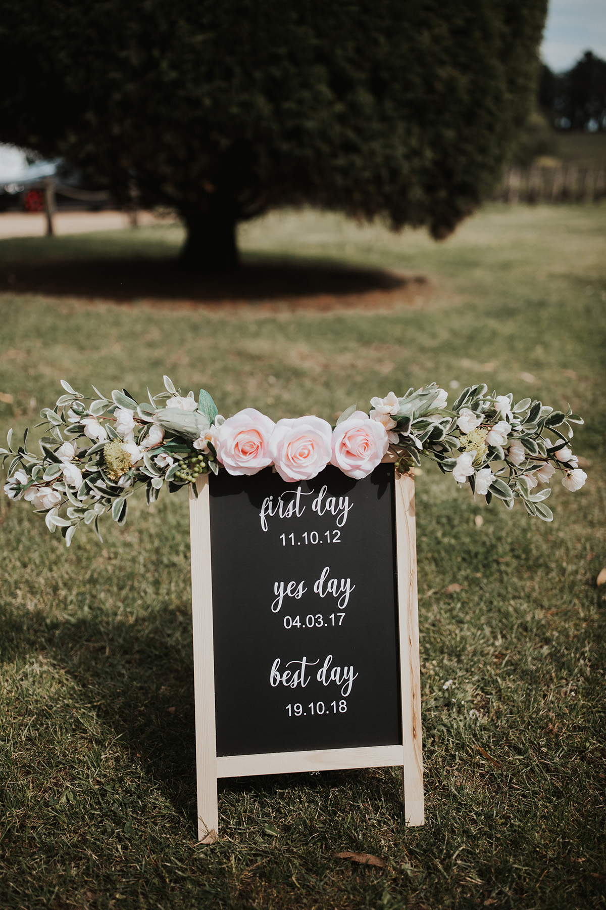 RACHEL + NICK | Nicole Spose in 17115 |  Real Wedding | Real Bride | Melbourne Wedding | Melbourne Bridal