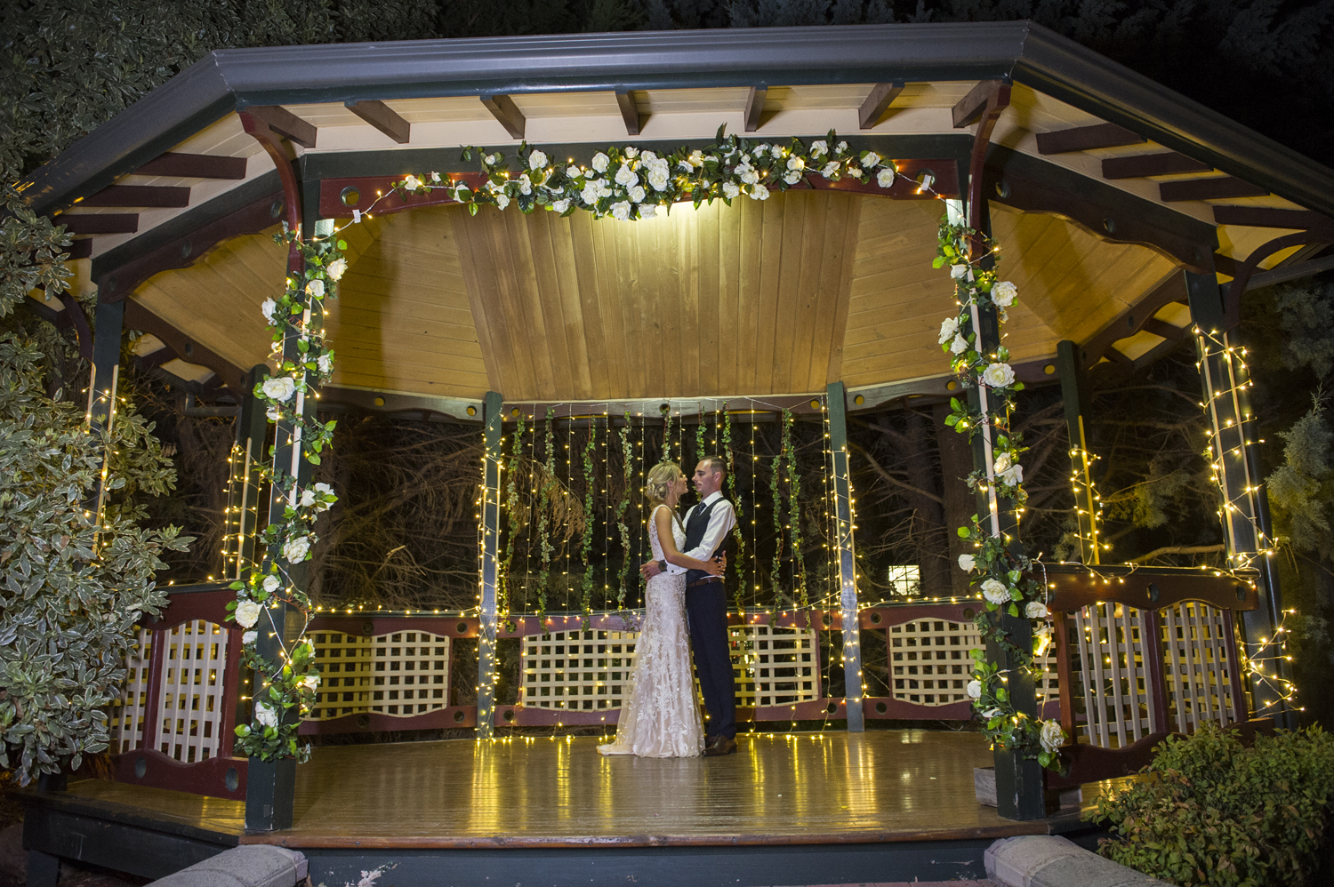 ROBYN + MITCHELL MELBOURNE WEDDING - ALLURE BRIDALS WEARING STYLE ANGIE 9116 - A -LINE WEDDING DRESS