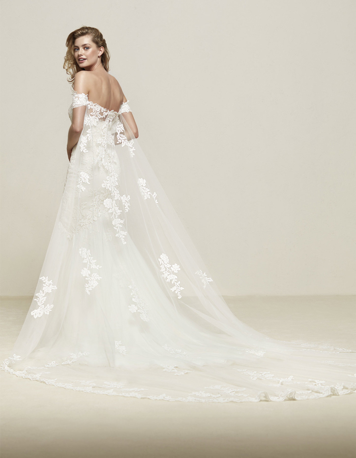 Drimea by Pronovias wedding dress