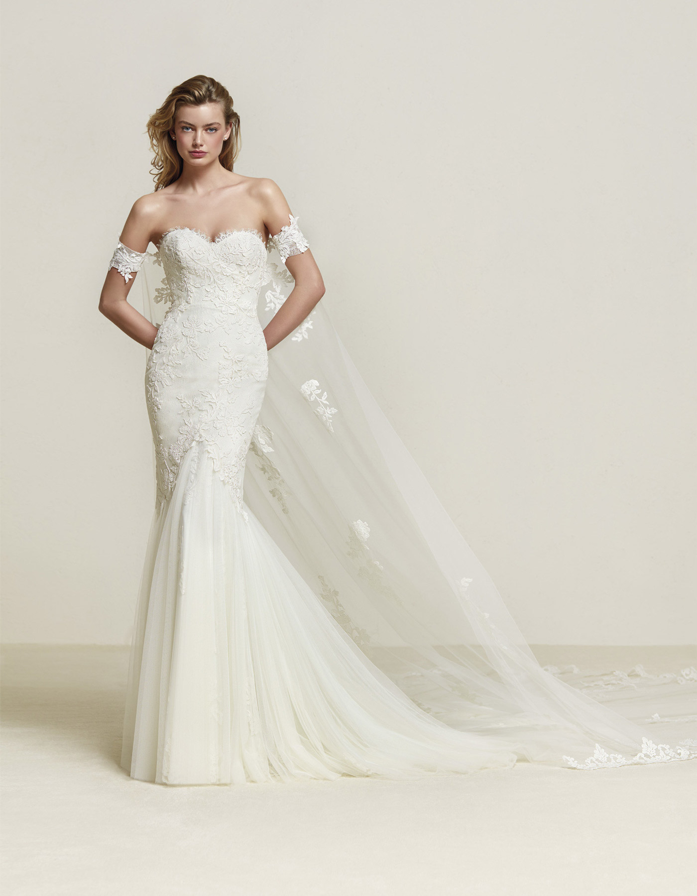 Drimea by Pronovias wedding dress