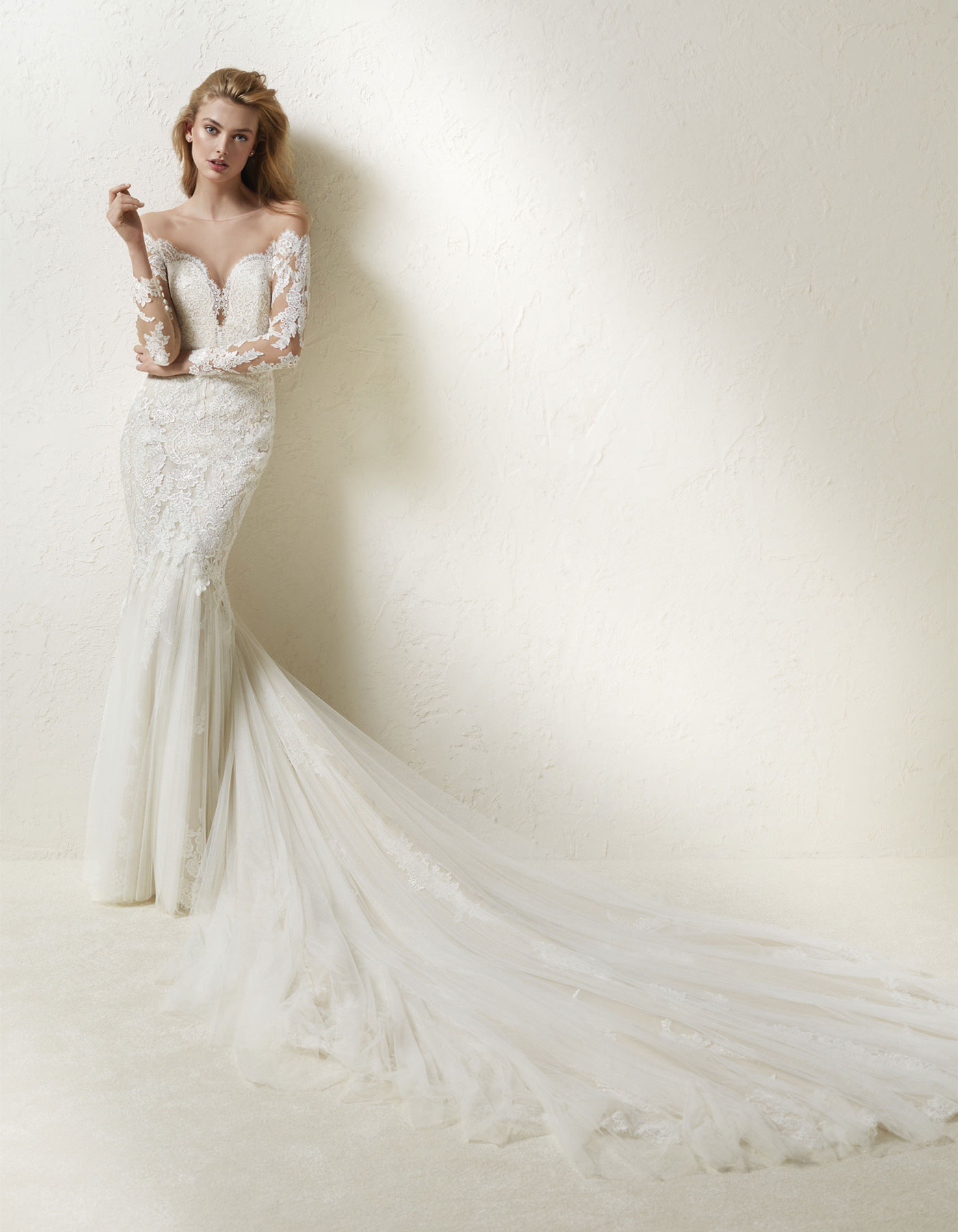 Drinea by Pronovias wedding dress