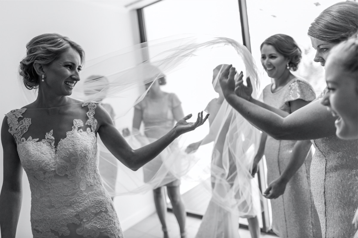 raffaele-ciuca_real-bride_rosy_pronovias-wedding-dress_port-douglas-wedding_7