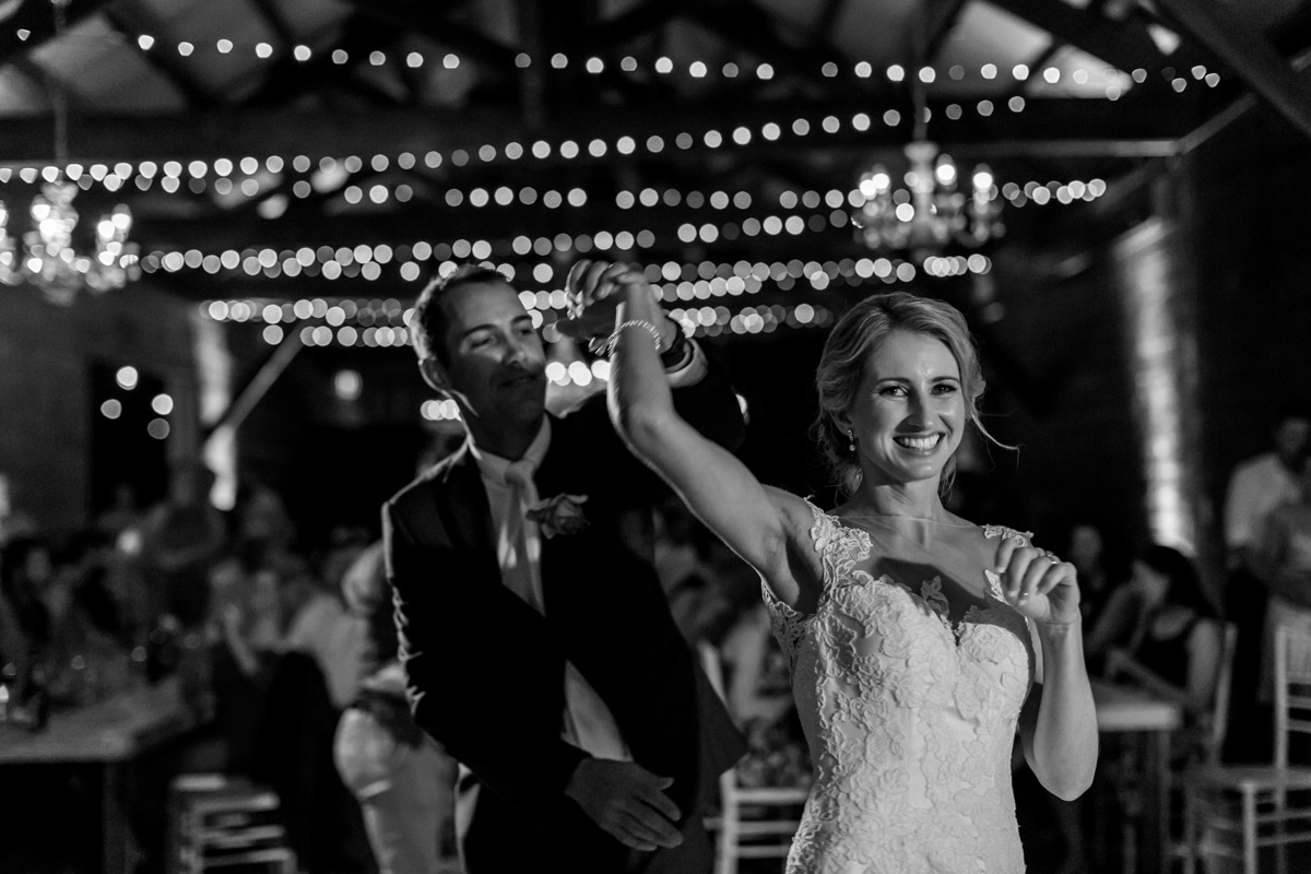 raffaele-ciuca_real-bride_rosy_pronovias-wedding-dress_port-douglas-wedding_7
