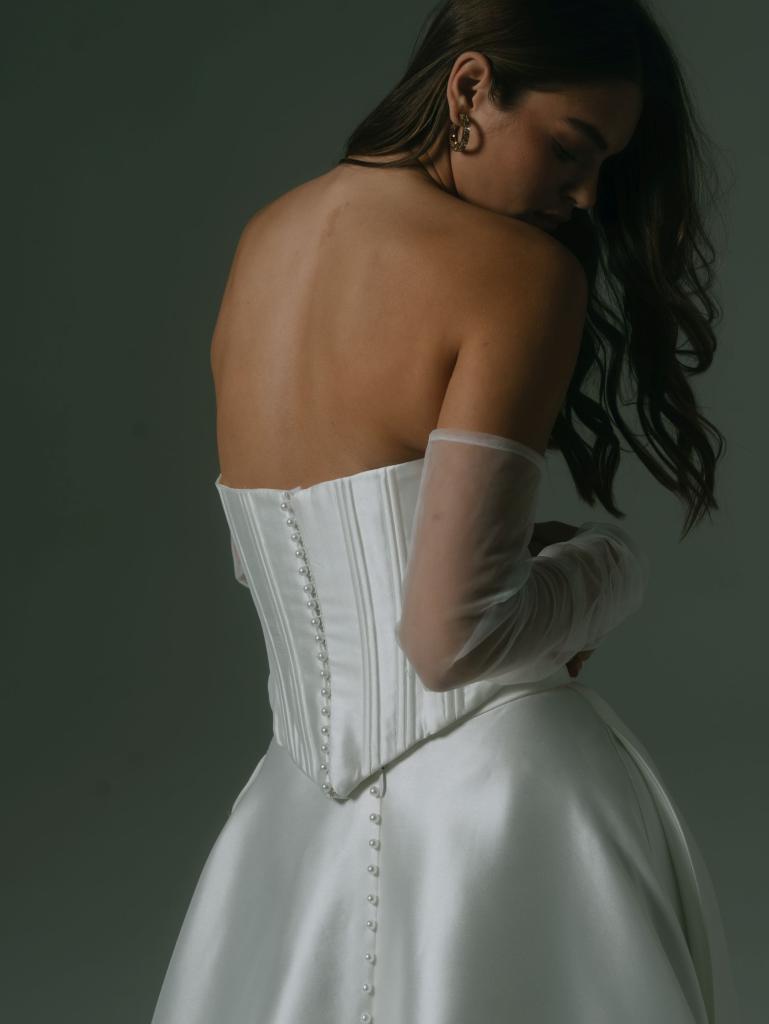 Bernini Corset + Vela Skirt